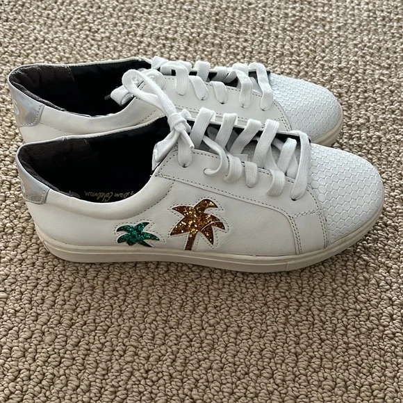 Circus Vanellope Palm Tree Sneaker - Picture 5 of 8